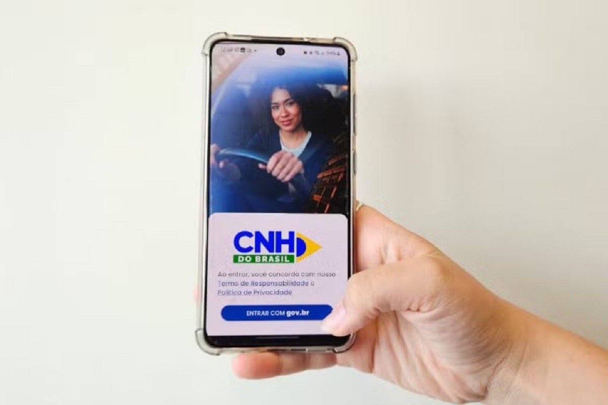 Está todo mundo dizendo que ficou fácil tirar CNH em 2026, mas será que é verdade? Veja o que mudou nas autoescolas